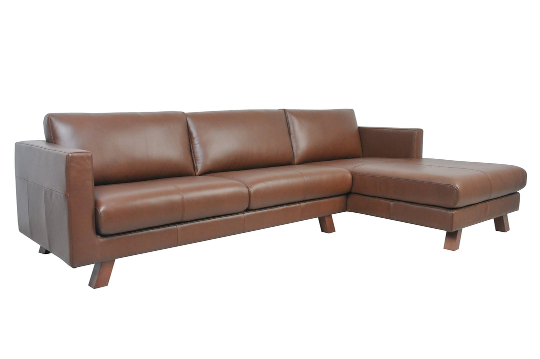 Geormani Sofa 3L-Shape Chaise On Right - (Set)