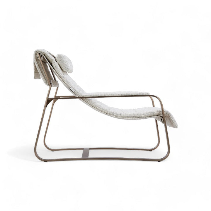 Liam Club Chair