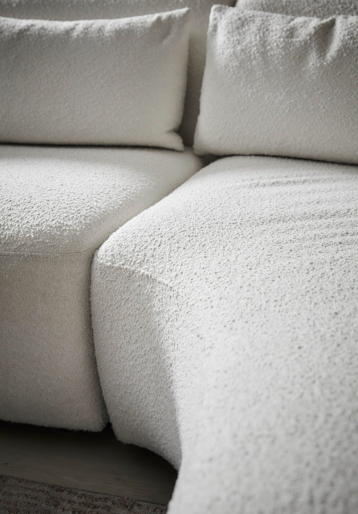 Poet Sofa 2.5 Seater W/Left Arm