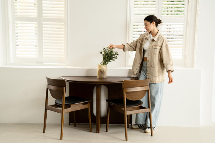 Rituals Round Dining Table